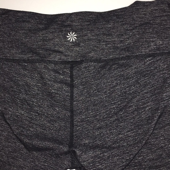 Athleta crop athletic pants size S - Picture 1 of 6